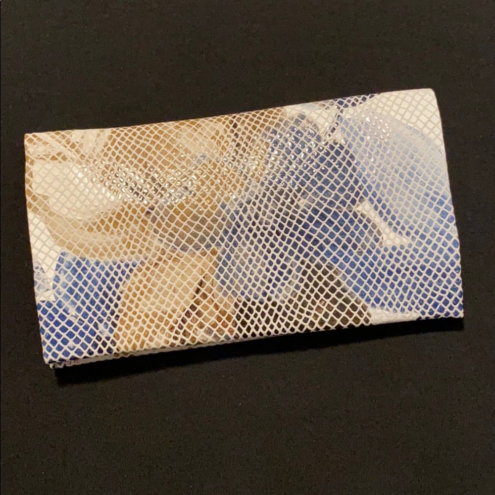 Floral wallet